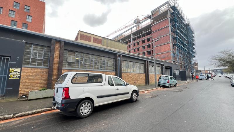 To Let commercial Property for Rent in Maitland Western Cape